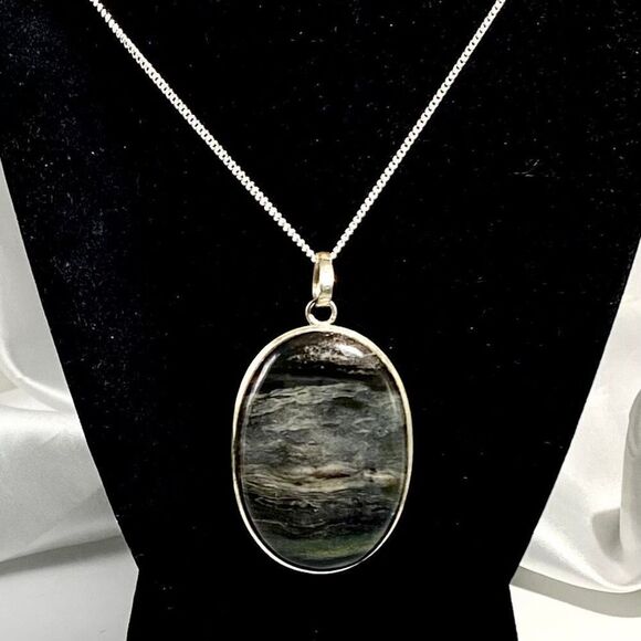 ASV Large 20” Laborite & Sterling  925 Silver Necklace - Picture 6 of 10